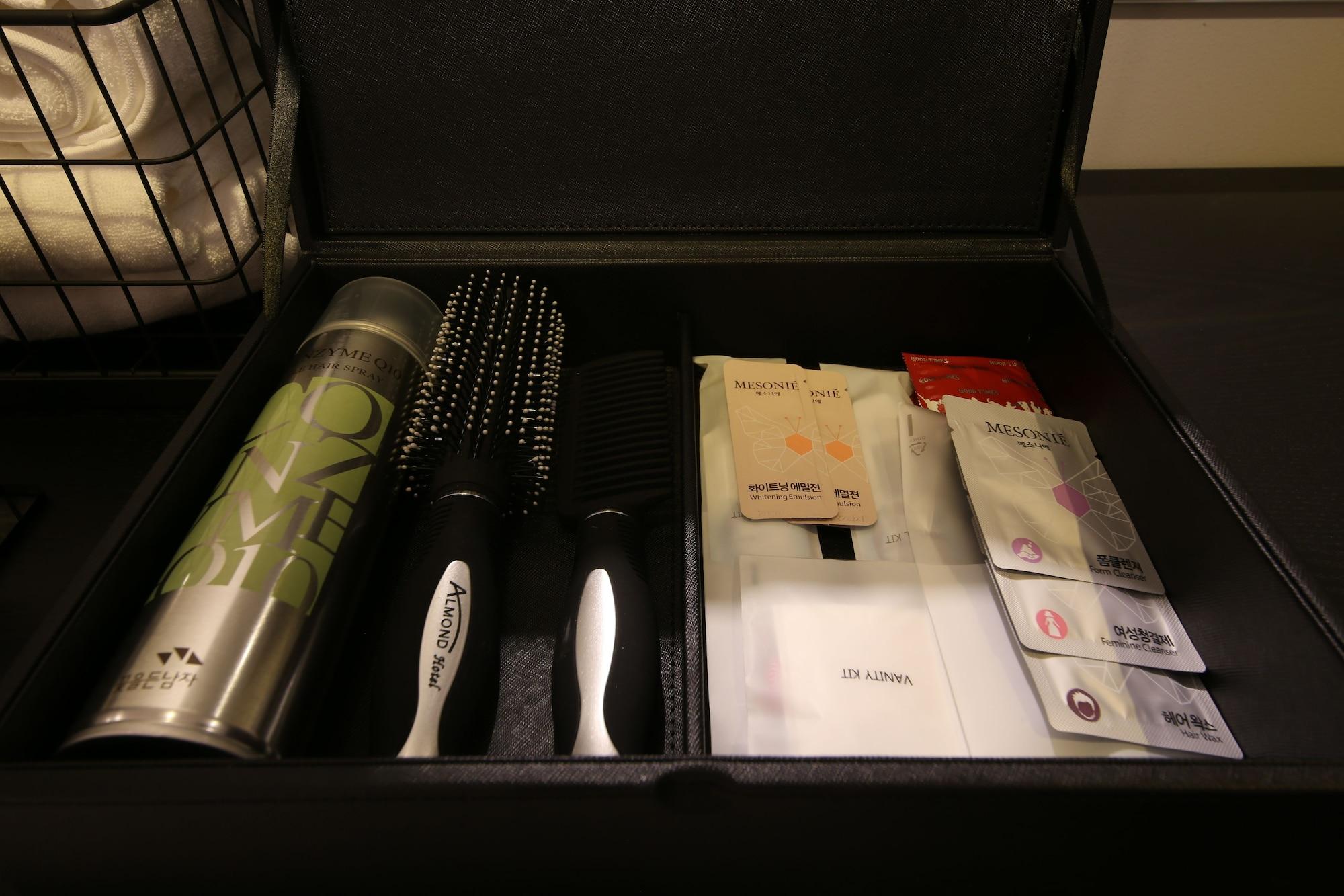 Almond Hotel Gupo Station Pusan Zewnętrze zdjęcie