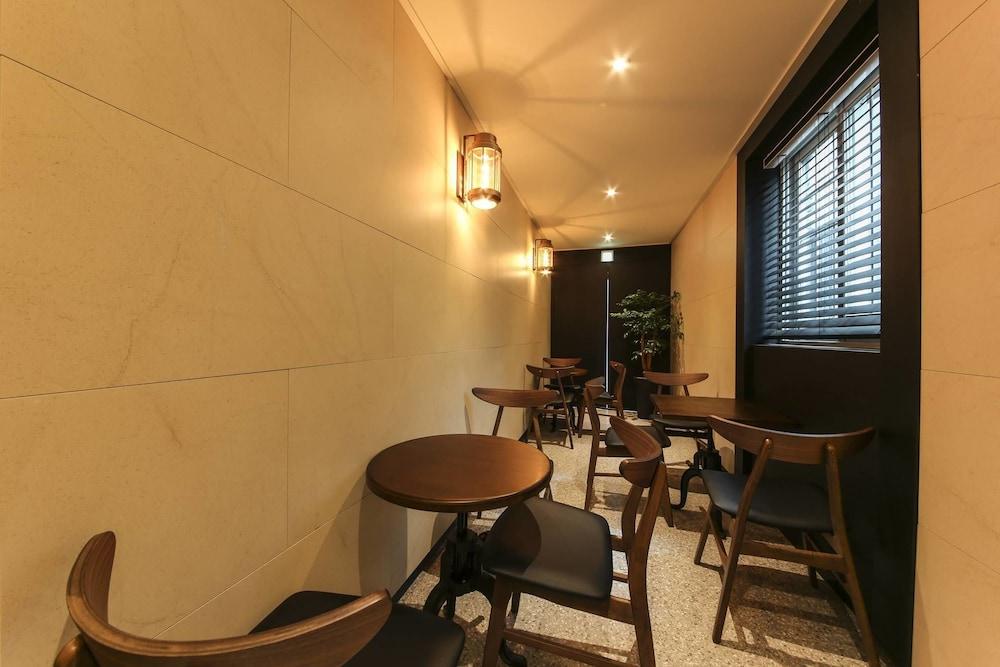 Almond Hotel Gupo Station Pusan Zewnętrze zdjęcie