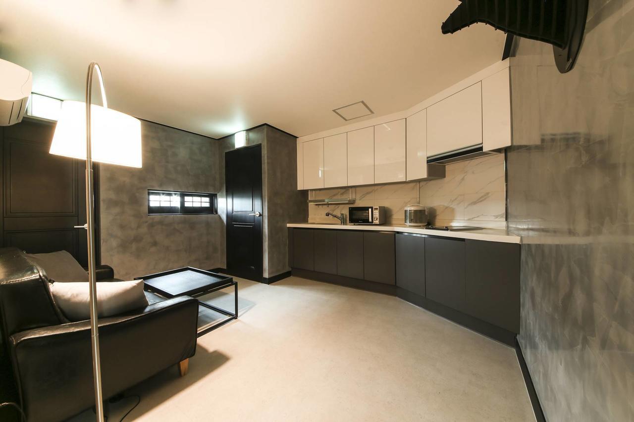 Almond Hotel Gupo Station Pusan Zewnętrze zdjęcie