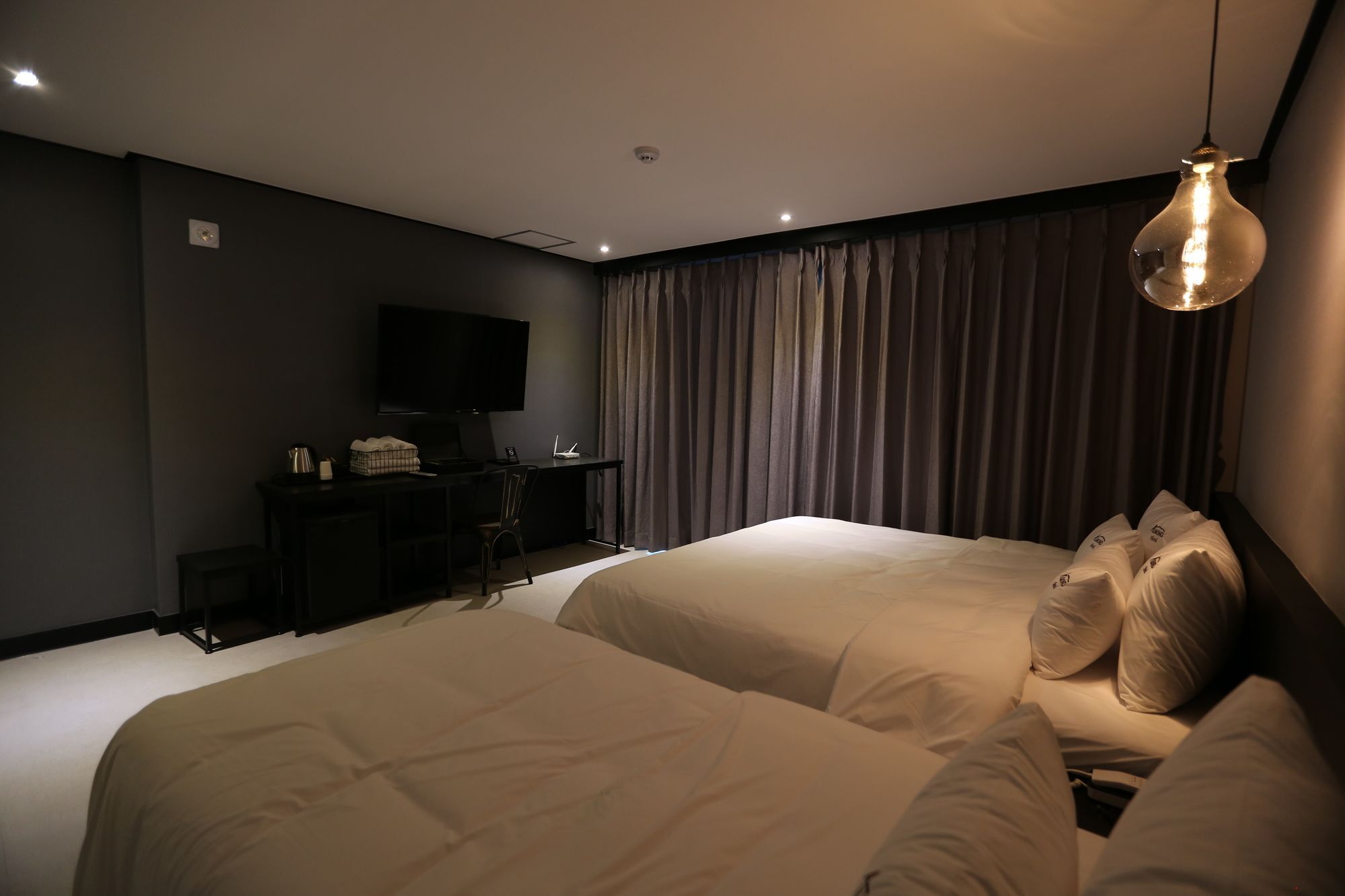 Almond Hotel Gupo Station Pusan Zewnętrze zdjęcie