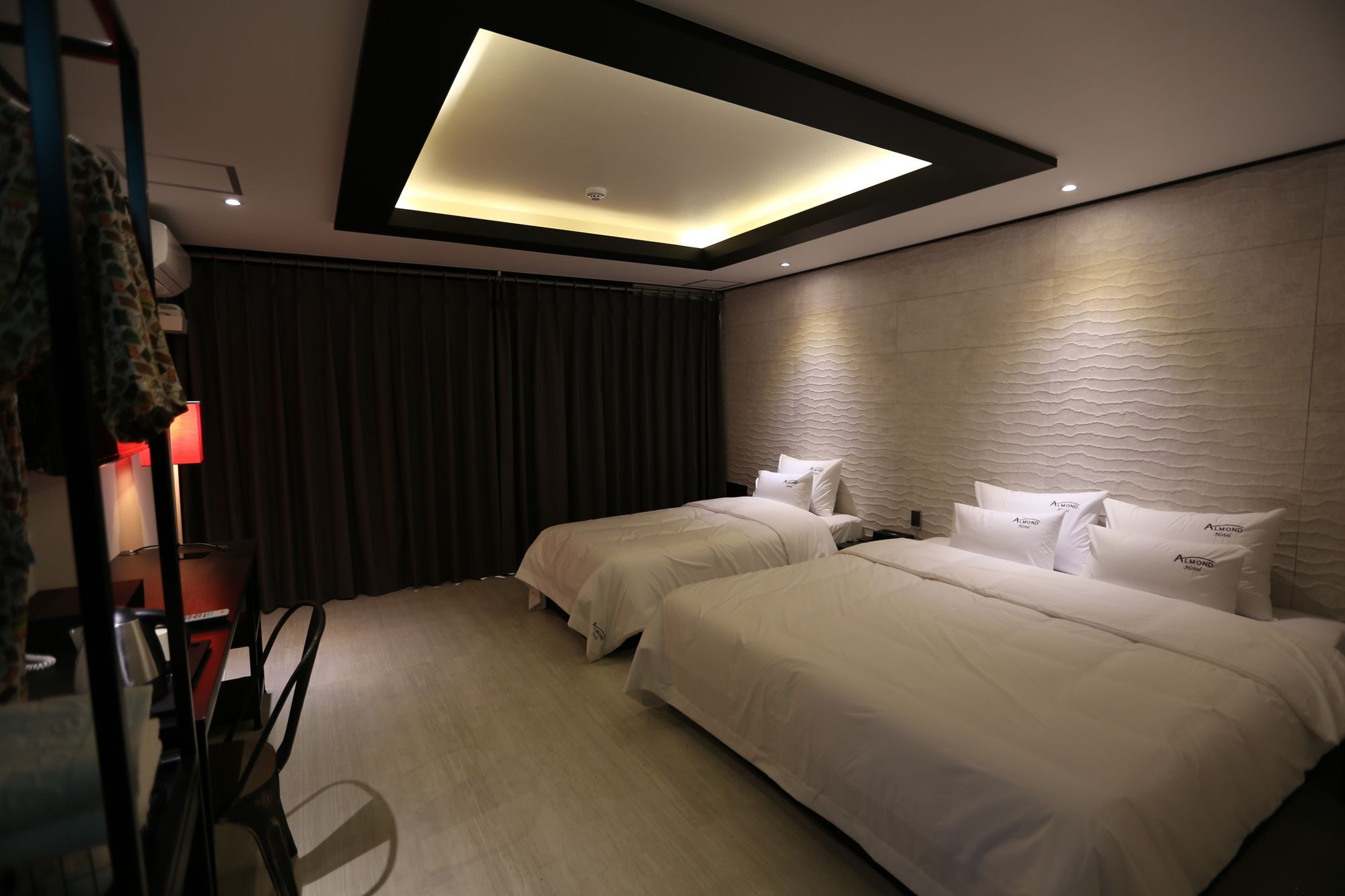 Almond Hotel Gupo Station Pusan Zewnętrze zdjęcie