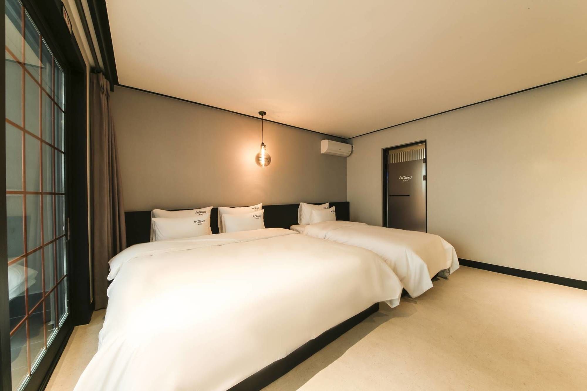Almond Hotel Gupo Station Pusan Zewnętrze zdjęcie