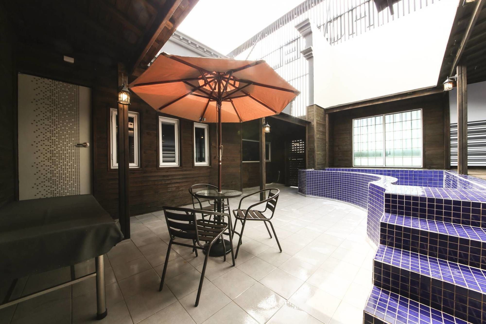 Almond Hotel Gupo Station Pusan Zewnętrze zdjęcie